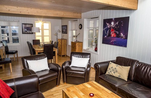 Hellnar Chalet De Esquí | Ubicado en una espectacular ubicación rural cerca de Hellnar