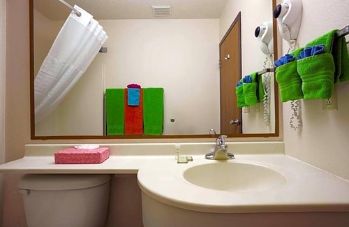 East Las Vegas Apartamento | Located off Interstate 25, this Las Vegas .