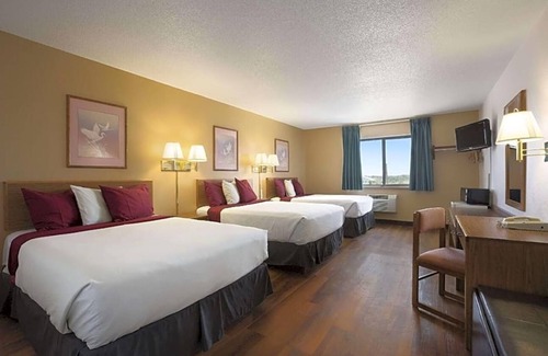 East Las Vegas Apartamento | Located off Interstate 25, this Las Vegas .