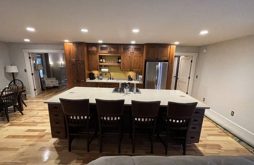 Flat Top Casa | Location! Location! Location!