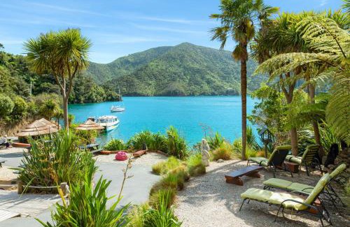Lochmara Bay Cabina | Lochmara Lodge - 20mins by boat from Picton