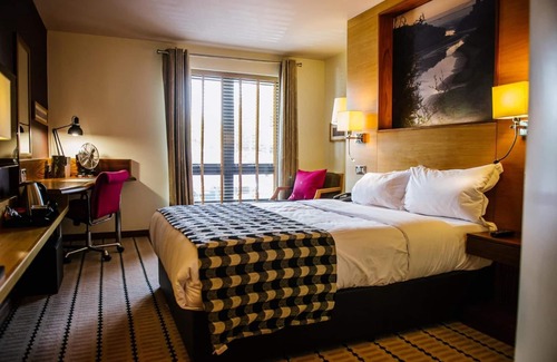 Bradley Stoke Hotel | Lodge at Bristol