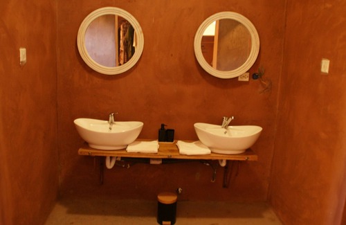 Kuntanse Cabina | Lodge Hummingbird - Lake Bosomtwe