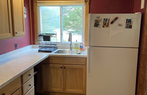 Lorraine Cabina | Lodge on Loomis