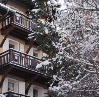 Megeve Hotel | Lodge Park