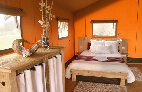 Lalbenque Cabaña | Tienda de campaña en la cabaña Poudally en el corazón de la naturaleza.