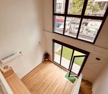 San Sebastián de los Reyes Apartamento | Loft 007 con jardin, piscina, garaje y Netflix