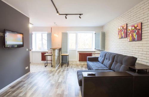 Dzerzhyns'kyi District Apartamento | Loft Apartment near Botanical Garden