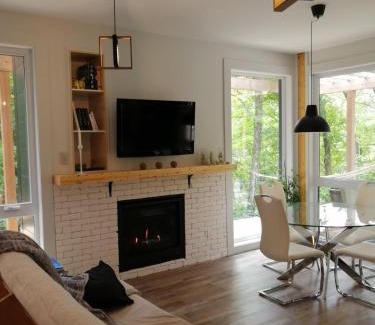 Shefford Apartamento | loft in the mountains, near Bromont