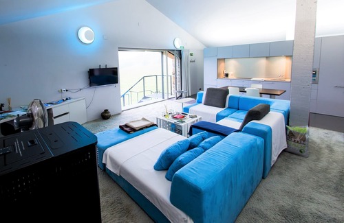 Iurreta Apartamento | LOFT de diseño MÍNIMAL con amplia terraza.