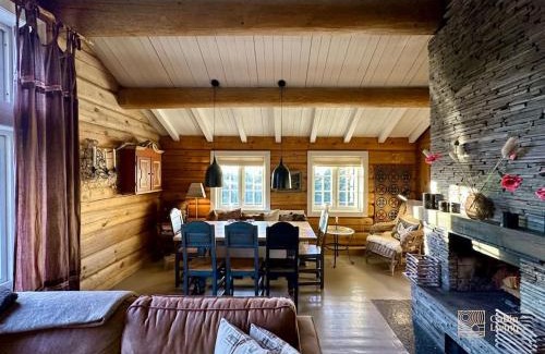 yer Casa | Log cabin in Hafjell with ski in ski out, sauna and view