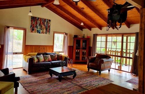 Wamban Cabina | Log cabin in private bush setting