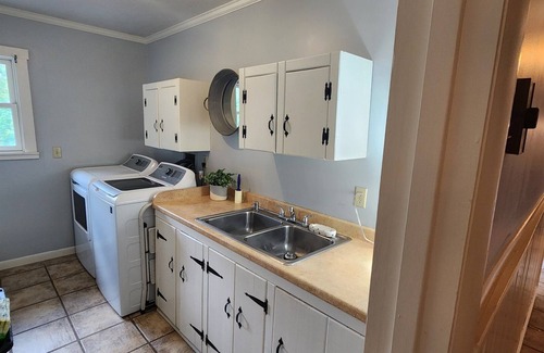 Hendersonville Cabina | Log Cabin in the WNC Mountains