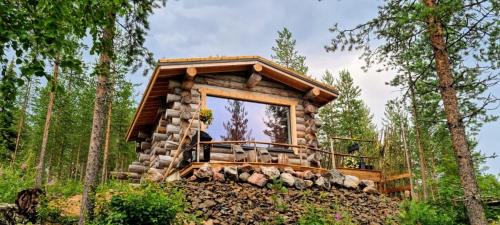 Rovaniemi Casa | Log Cabin with Private Sauna and Hot Tub by Invisible Forest Lodge & Spa