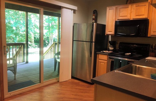 Sciota Casa | Chalets de 3 dormitorios que admiten perros con patio privado cercado 10 MI para esquiar / caminar