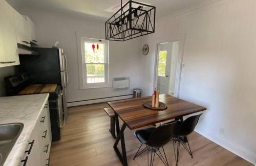 Saint Jean Port Joli Apartamento | Logement au Cœur du Village