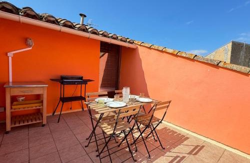 Canet Casa | Logement entier 2 à 4 personnes WIFI-TOIT TERRASSE-BBQ