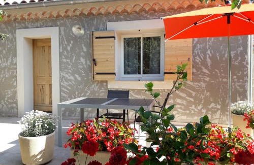Pujaut Cama Y Desayuno | Logis des Falaises
