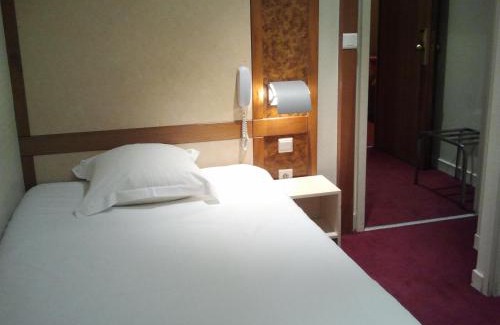 Annecy Hotel | Logis Hôtel Restaurant Bellevue Annecy