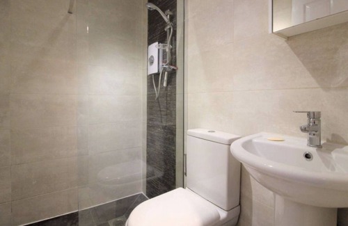 Southgate Apartamento | London Studio Apt - No Sharing - Ground Floor - Private Entrance