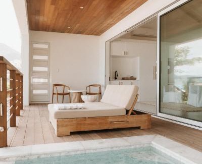 West End Hotel | Long Bay Beach Resort