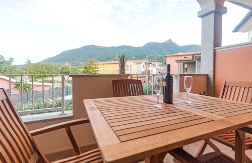 Torpe Apartamento | Alojamiento de 2 habitaciones en Torpè