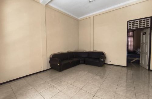 Mataram Cama Y Desayuno | Loox Unram Guesthouse