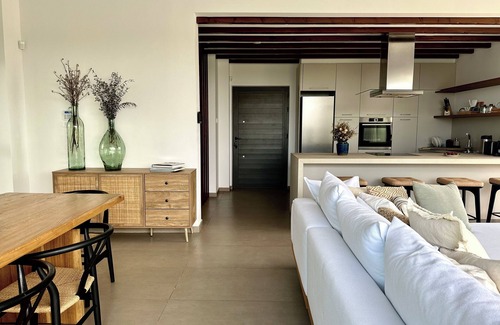 Pernera Villa | Lora Pearl Luxury Villa By Louis Hotels