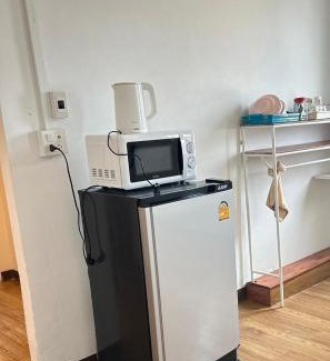 Nai Muang Apartamento | Los Inn Nakhon ลอส อินน์ นคร