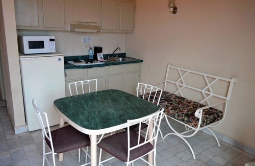 San Carlos Hotel | Los Jitos Hotel & Suites