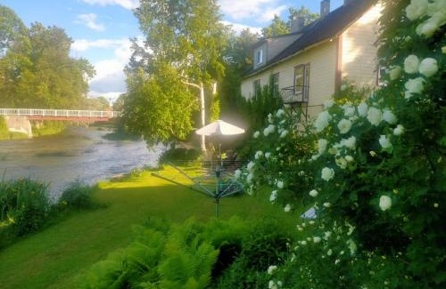 Poltsamaa Apartamento | Lossi 8-6 Põltsamaa Lonny jõevaatega