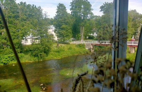 Poltsamaa Apartamento | Lossi 8-6 Põltsamaa Lonny jõevaatega