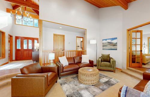 Three Rivers Casa | Lost Rider's Getaway
