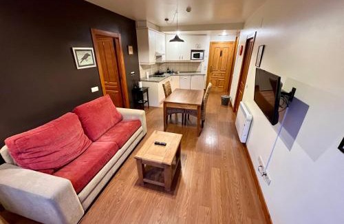 Felechosa Apartamento | Lotila Flats Cuirgu