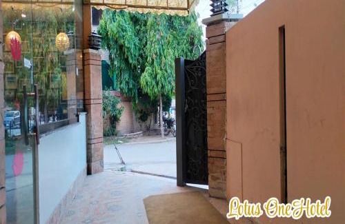 Lahore Hotel | Lotus One Hotel