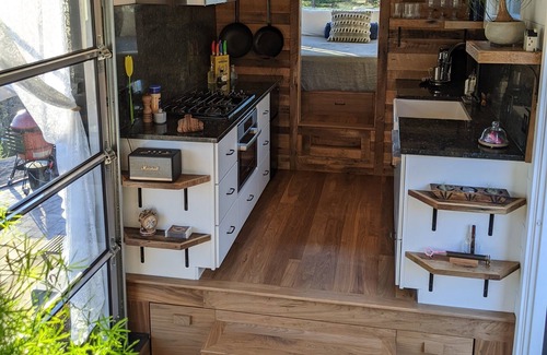 Boulder Creek Cabaña | Lotus Tiny Home at The Eyries - Escape, Awe, Inspiration