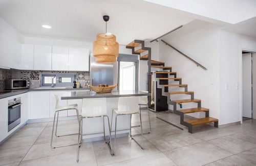 Vlicha Villa | RODAS DE LOUZOIA BAY VILLA