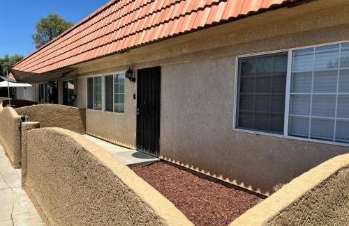 Fresno Apartamento | Lovely 1bed,1bath condo with free parking