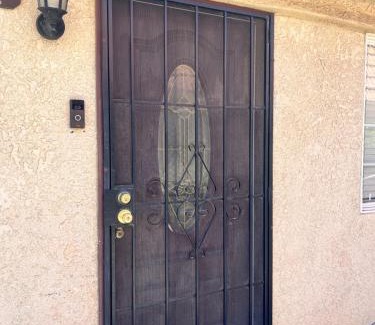 Fresno Apartamento | Lovely 1bed,1bath condo with free parking