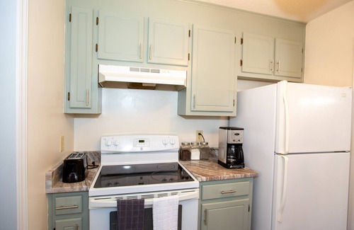 Greenwood Casa | Lovely 3BR/2BA Condo in great location, cozy place