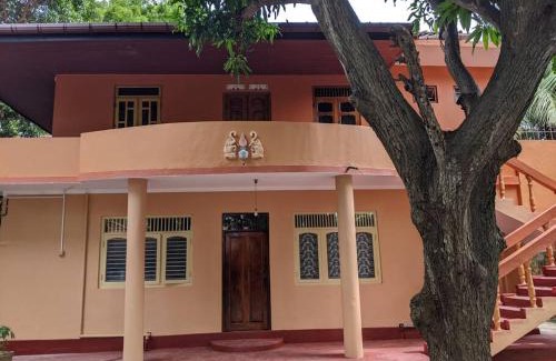 Nallur Apartamento | Lovely 4 bedroom top floor home in Kokkuvil East