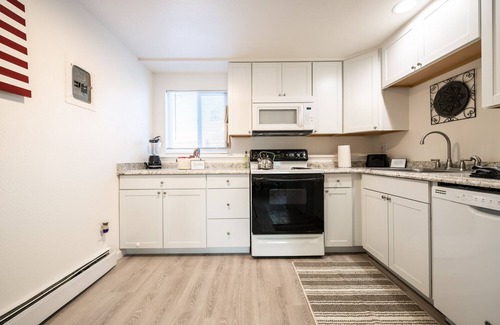 Cimarron Hills Condominio | ◆ Lovely Apartment! Dog friendly - Sleeps 4 ◆