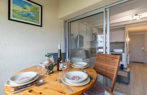 Damgan Apartamento | Precioso apartamento para 4 personas con piscina, WIFI y TV