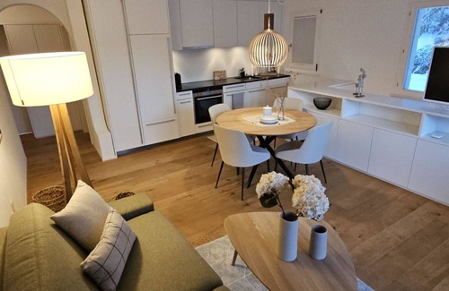 Valbella Apartamento | Bonito apartamento para 6 personas con TV y balcón
