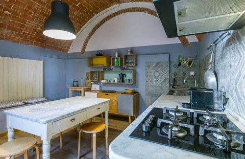 Lorenzana Villa | Precioso apartamento en villa para 4 personas con piscina, WIFI y mascotas permitida