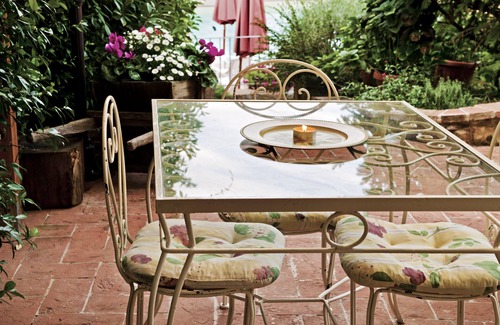 Gambassi Terme Apartamento | Piso en una residencia típica de la Toscana con piscina