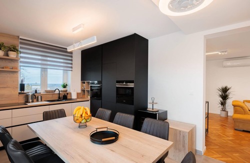 Batina Casa | Preciosa casa en Batina con sauna