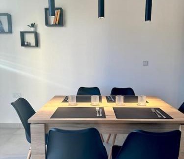 Marsalforn Apartamento | Lovely Marsalforn Apartment