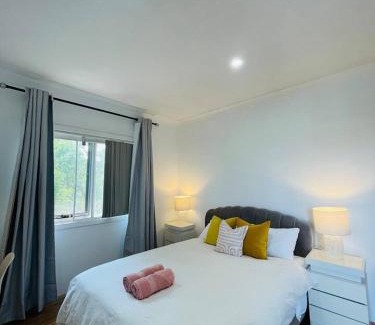 Beverly Hills Villa | Lovely Modern Family home for your family and friends