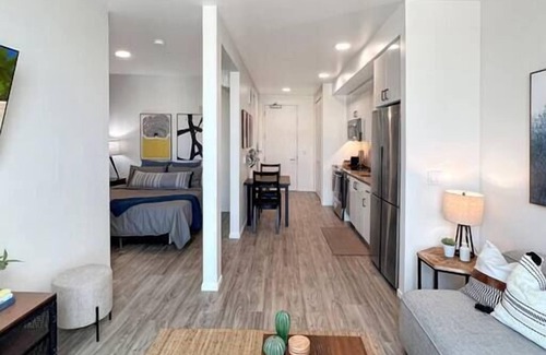 Clawson Apartamento | Lovely Open One-Bedroom in West Oakland